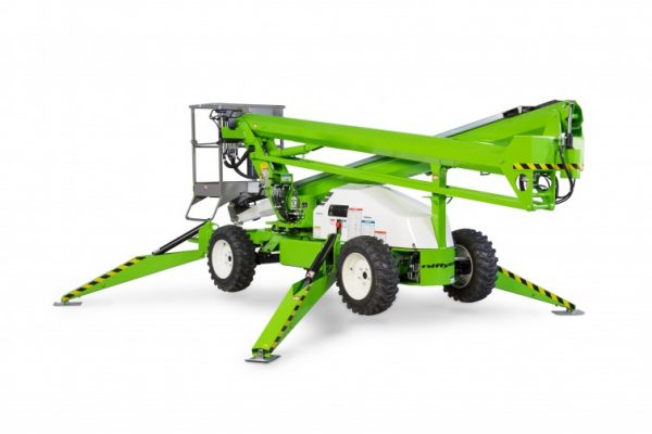 50' SELF-PROPELLED NIFTY BOOM LIFT